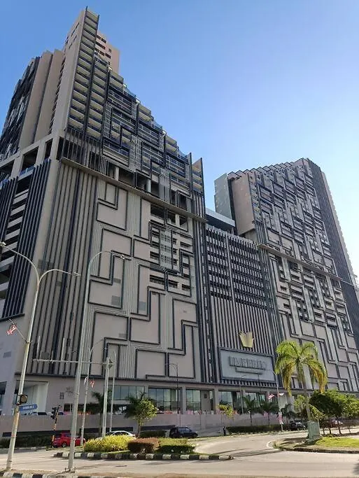 Apartment Emerald Prestige Suite Melakatown Seaview Cityview Free Parking Netflix Malaysia