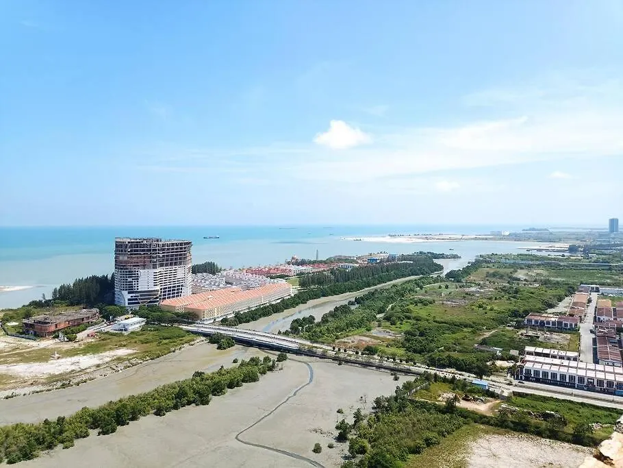 Emerald Prestige Suite Melakatown Seaview Cityview Free Parking Netflix Malaysia